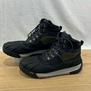 Huckberry All-Weather Black Green Hiking Overland Boots Vibram Men’s Size 9